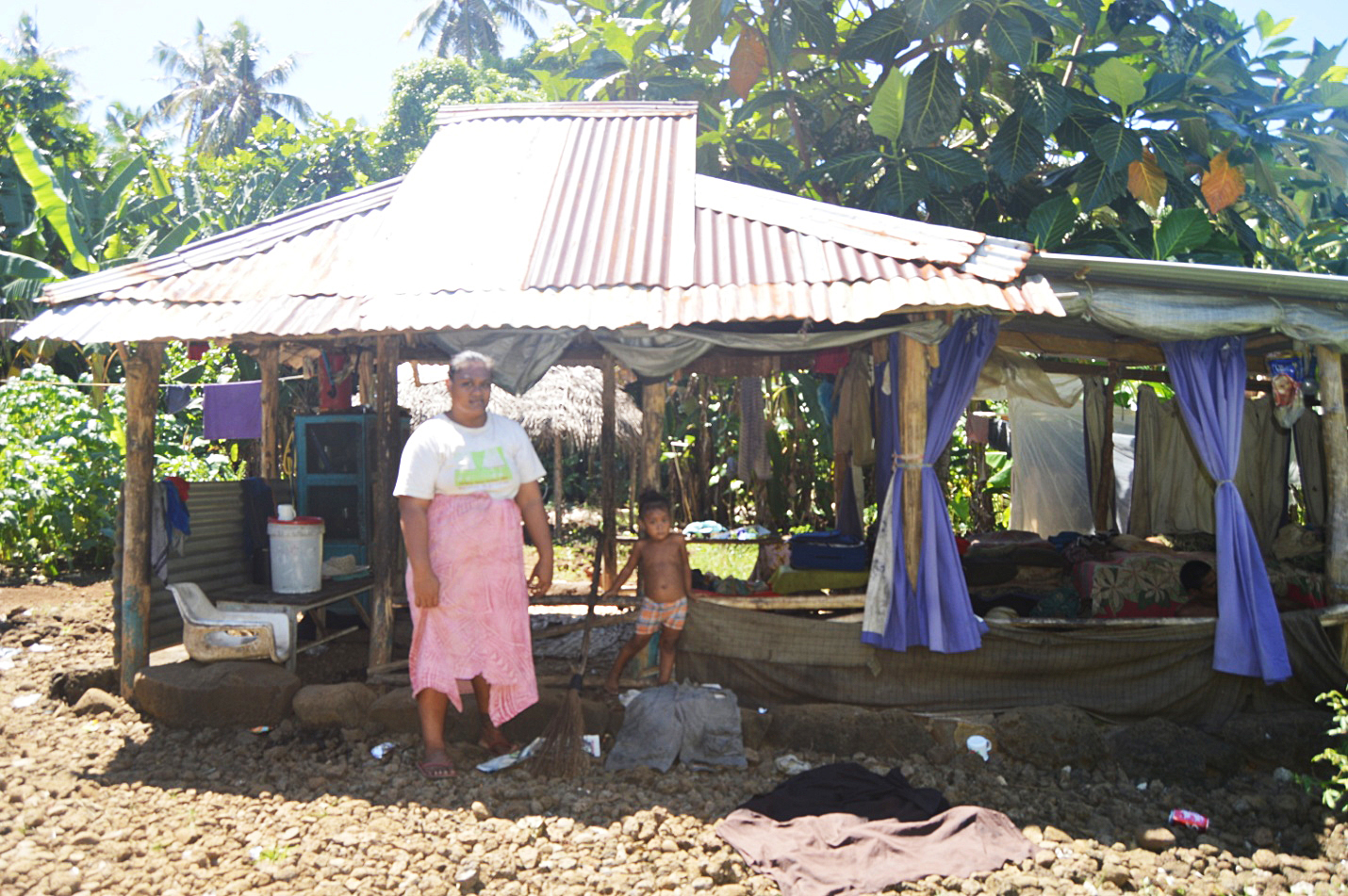 Weinstein lawyers try again to get sex assault case tossed