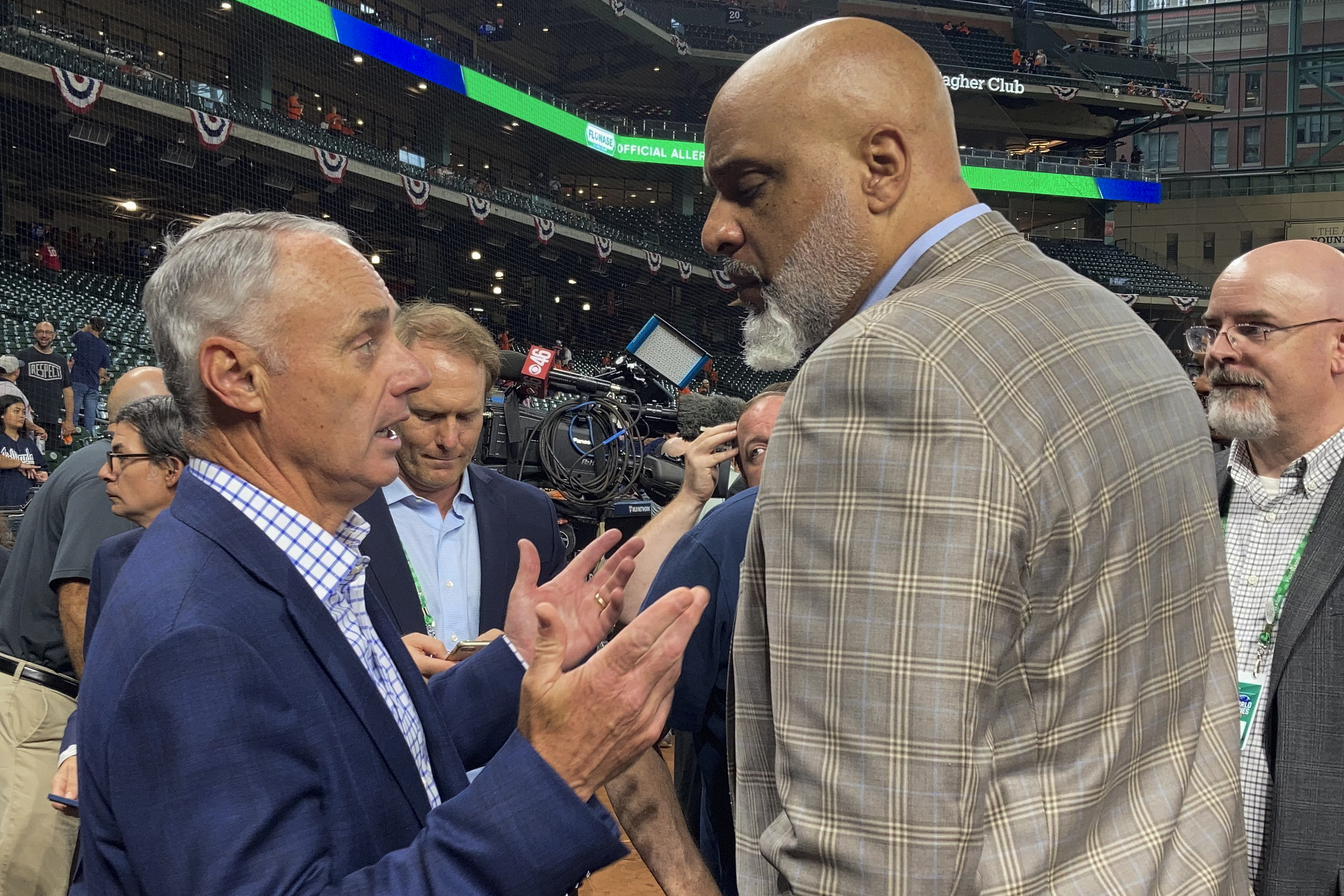 Key people and background in MLB labor negotiations