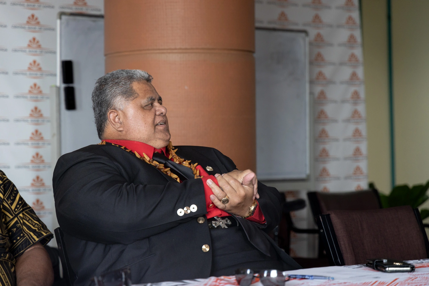 Police seek travel ban for La'auli