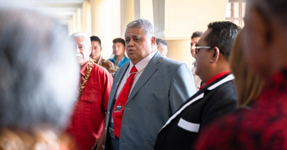 PM urges proper distribution of Manawanui $10M