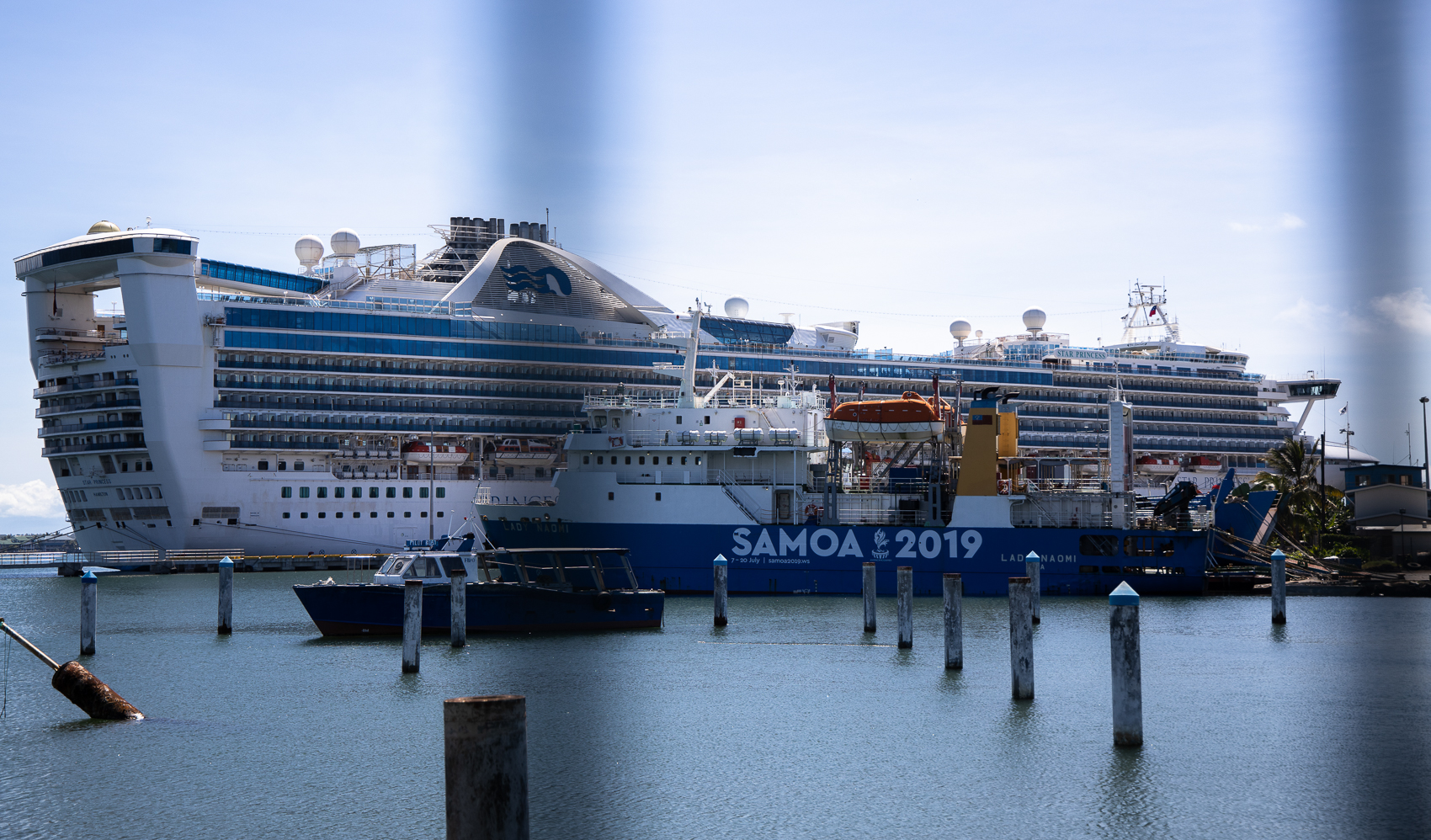 Sailors to remain onboard for safety