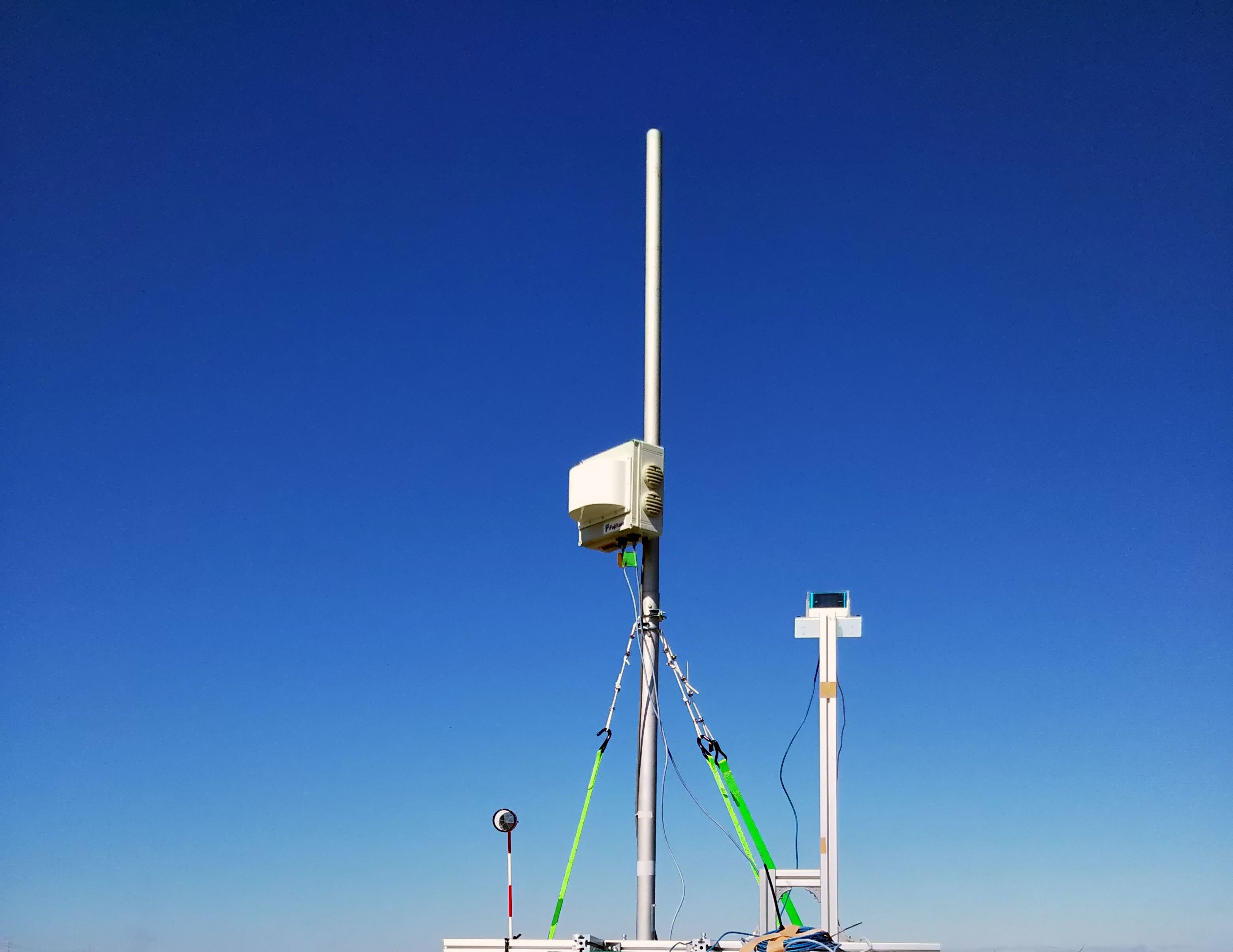 Fujikura Acquires Experimental License on New 5G Band (66~71GHz) and Begins Field Experiments