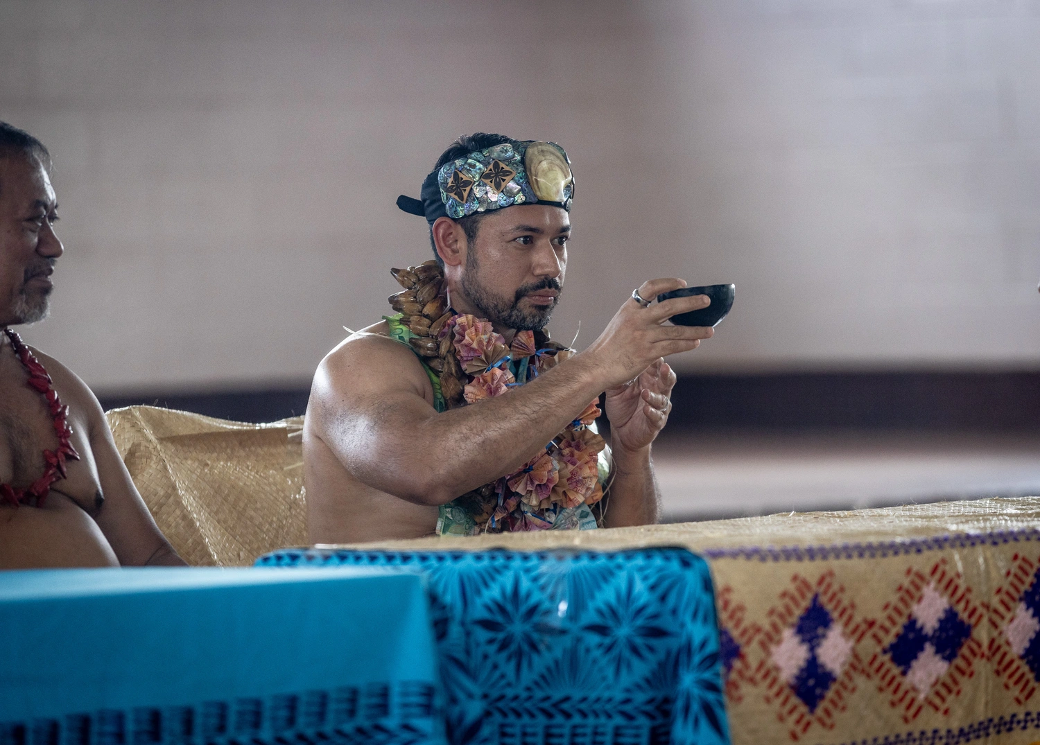Si Rupon Sir Samoa Observer | Lepa honours Sir Kostas' son with Tulaniu-o-Atua