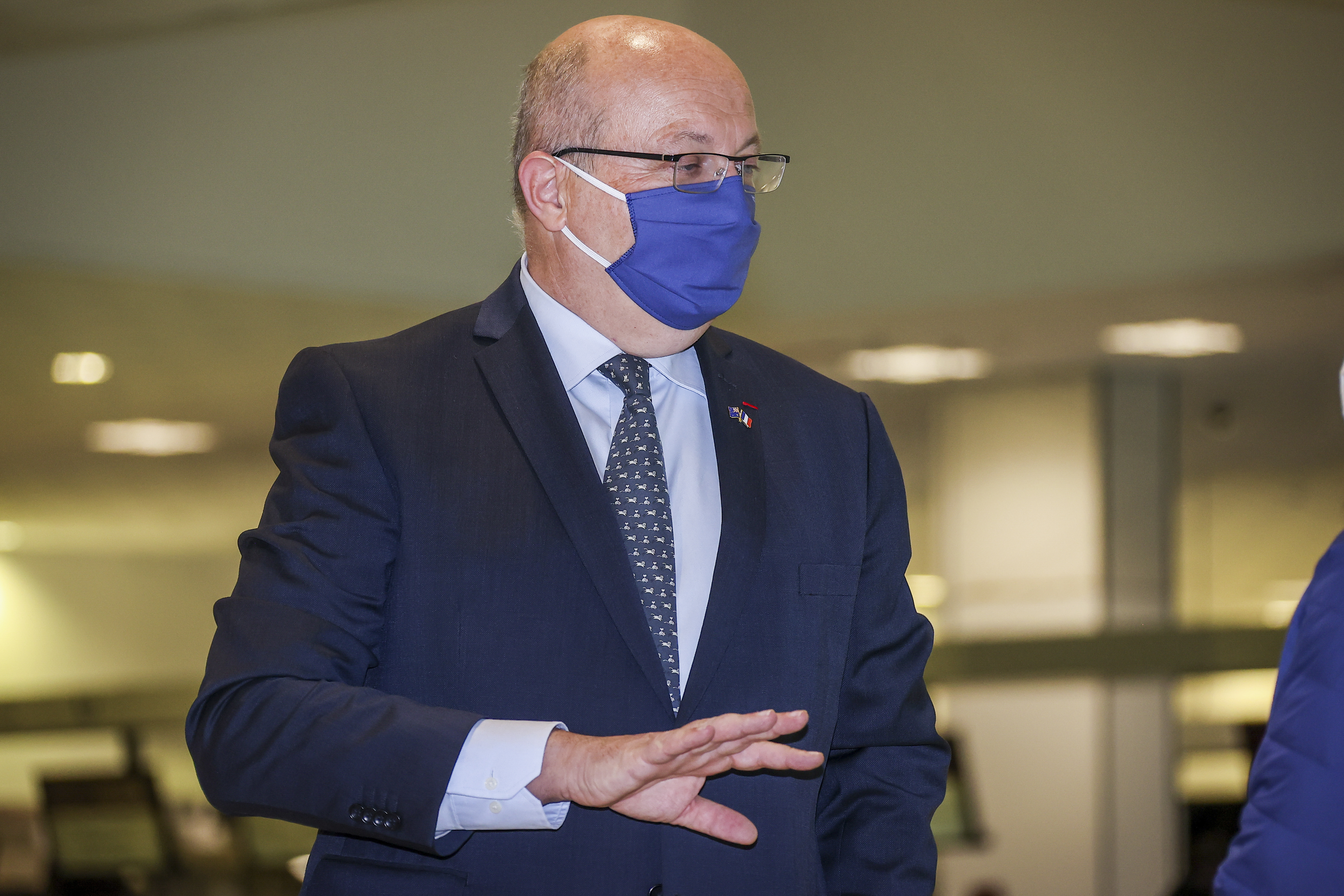 French minister decries 'duplicity' in U.S. submarine deal