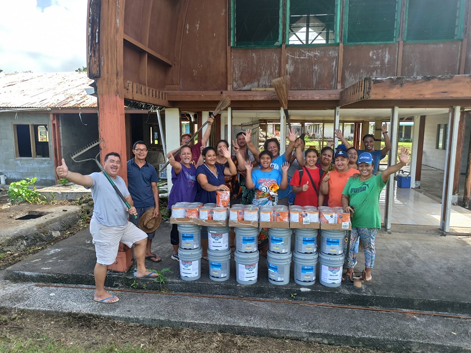 Aged care builders acknowledge paint donation