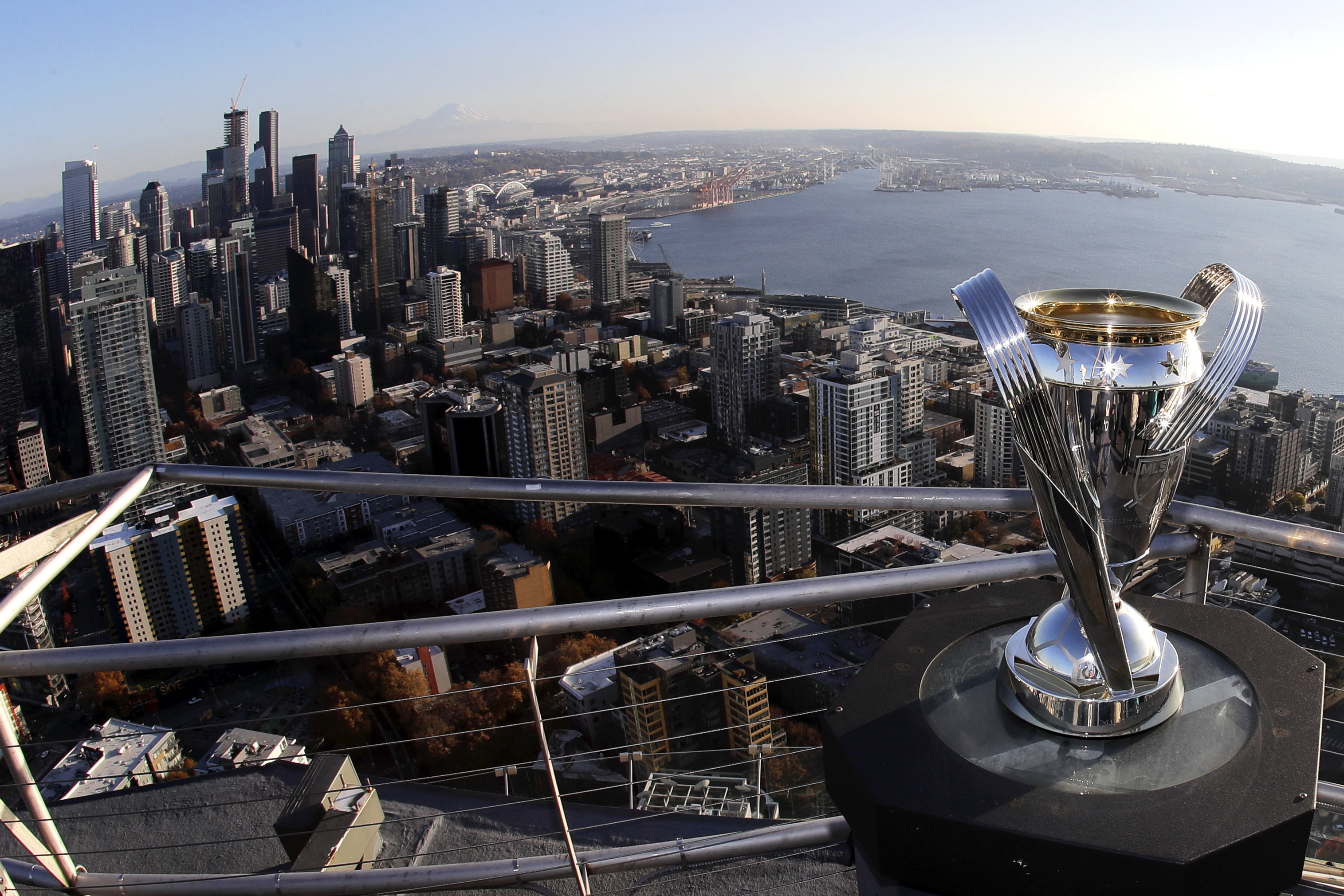 Seattle set new standards for MLS, now gets to host final