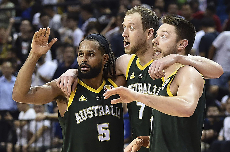 Australia tops Czechs 82-70, heads to World Cup semifinals
