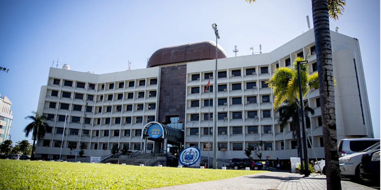 Report illegal trade: M.C.I.L. 