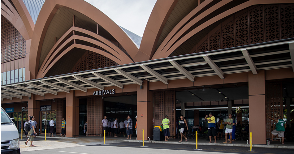 P.M. stands by decision to close border to Australia