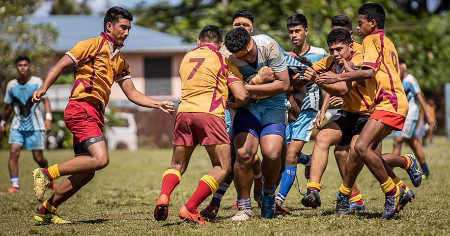 Nailbiting one point win in college rugby 