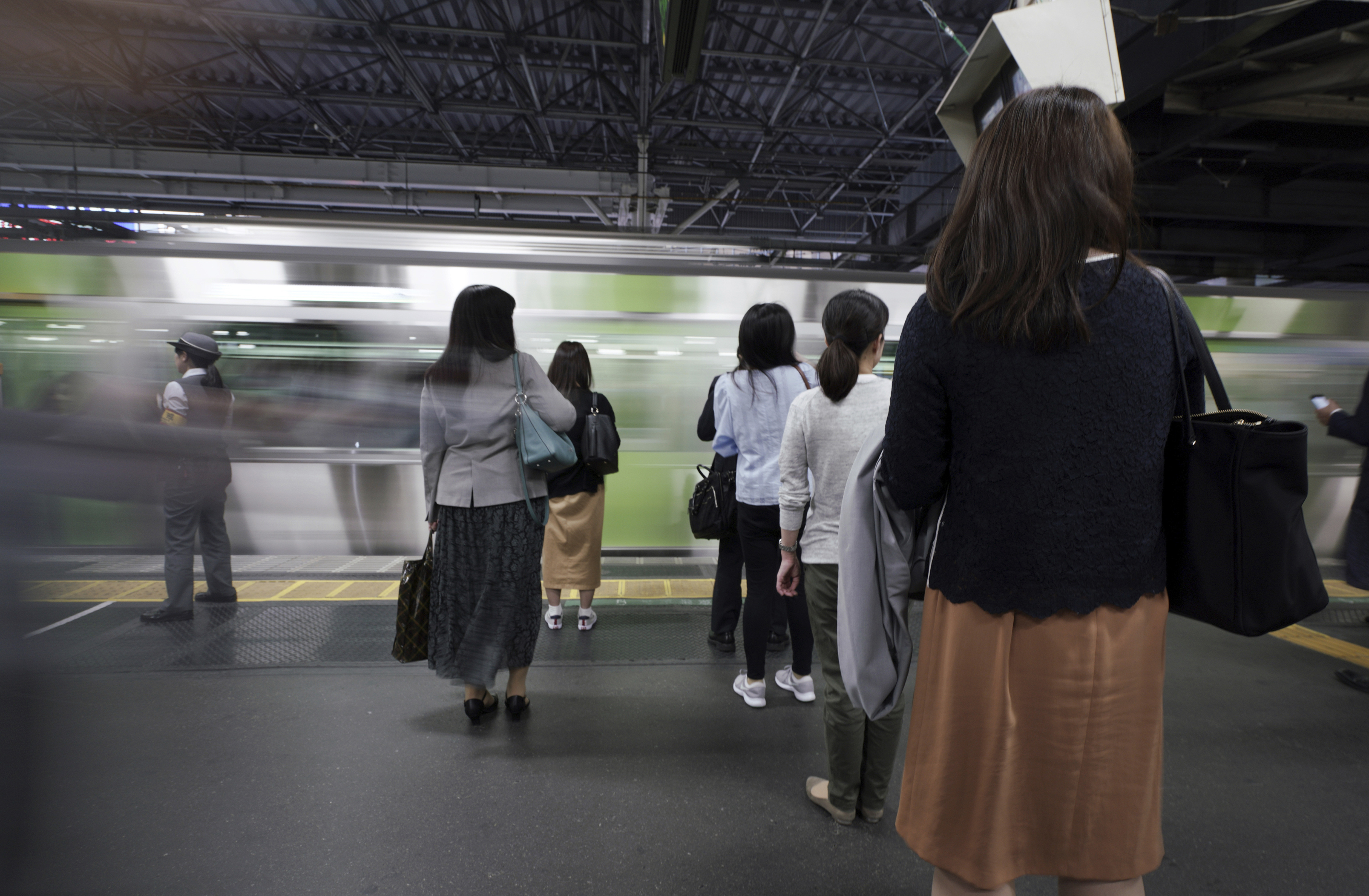 Mobile app to warn gropers, get help proves popular in Japan