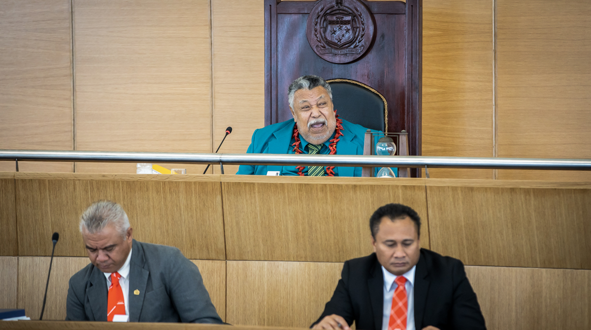 Former Speaker calls off parliament meeting 