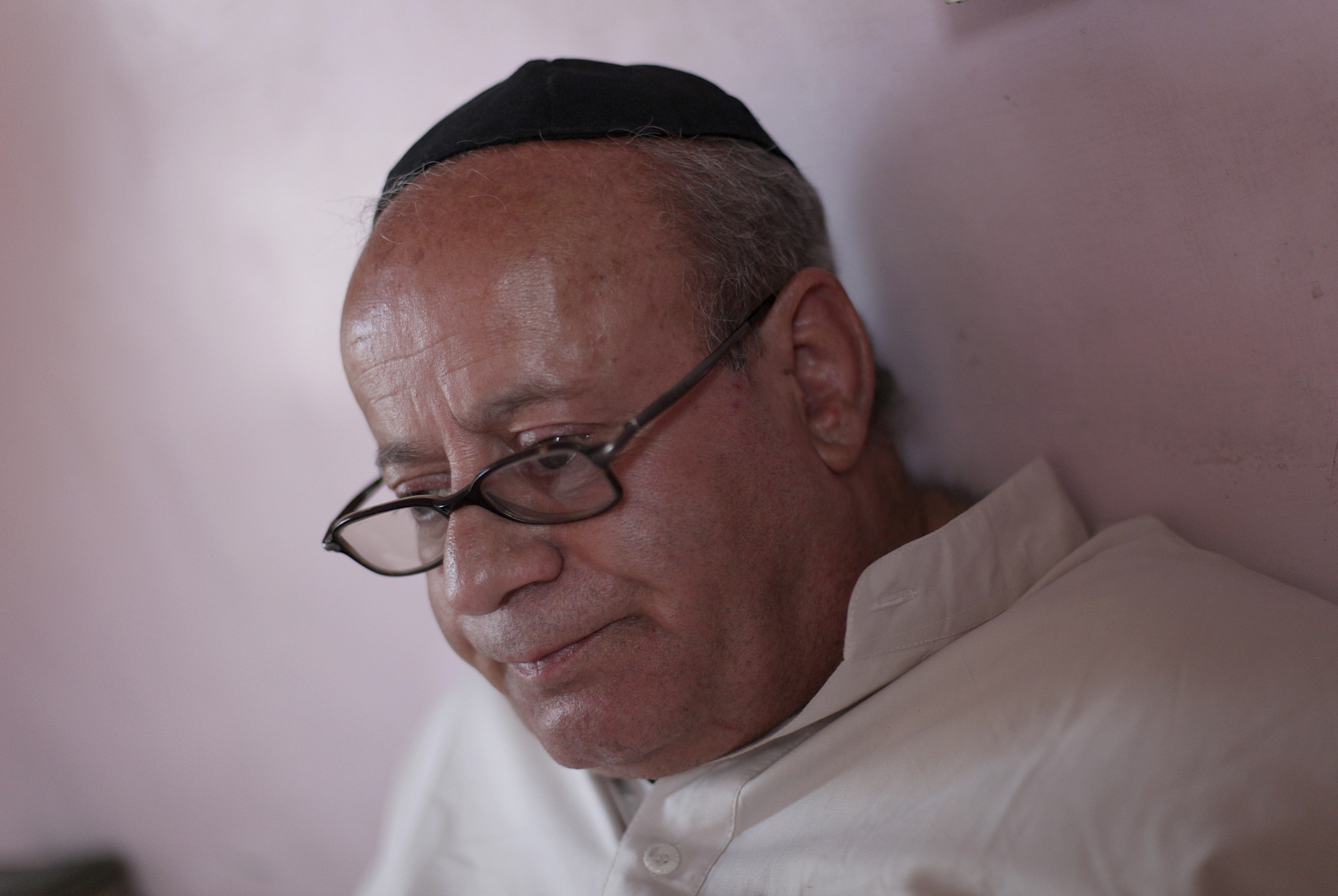 Rescuers: Last Jew of Kabul making his way to Israel