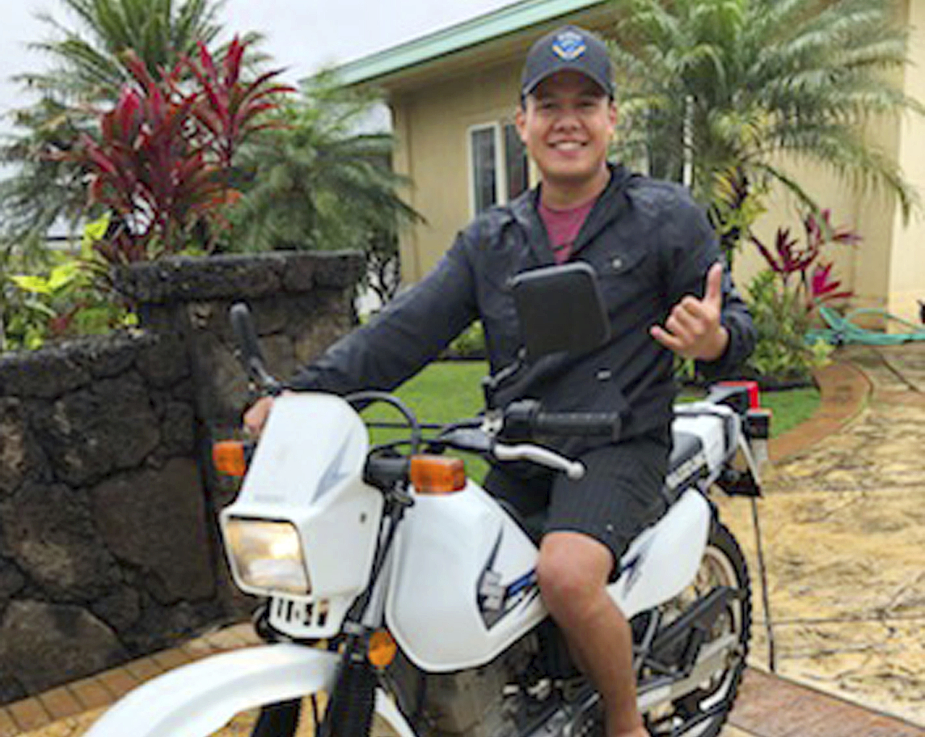 Hawaii skydiving crash victims included young couple, sailor