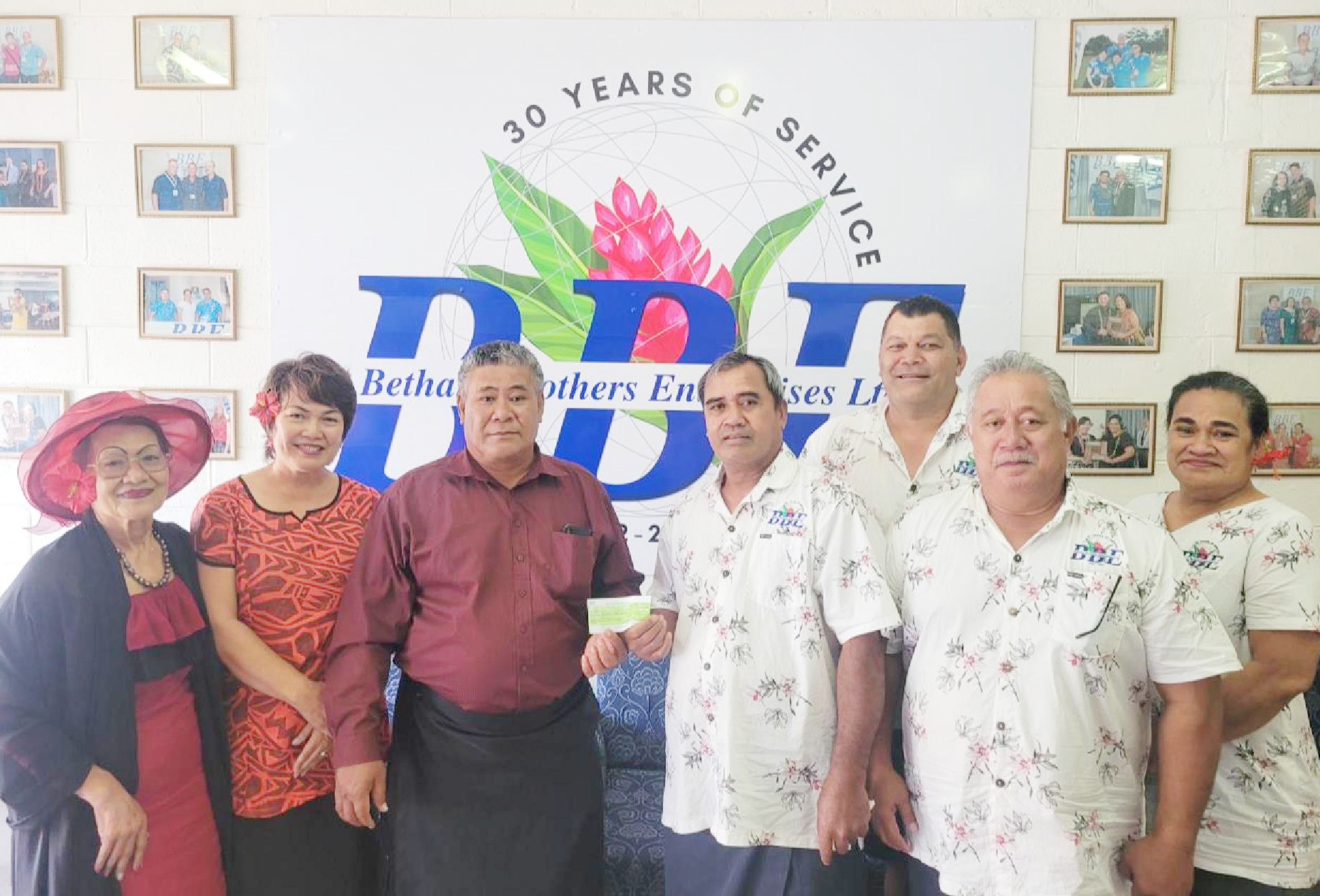 Firm gives $15,000 to fight kidney disease