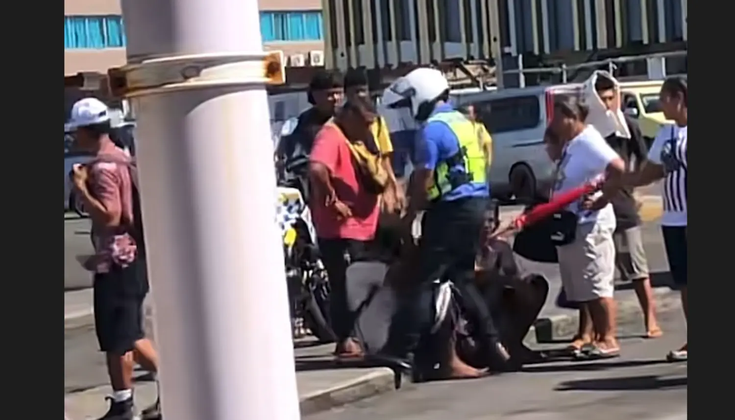 Police officer kicks student in Savalalo school fight