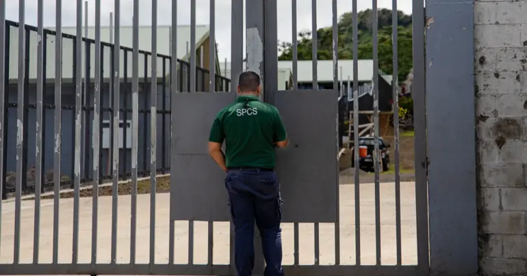 Man spoils chance at life, sent to jail for theft