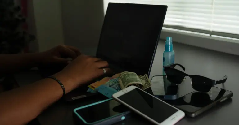 CBS warns public of dodgy investment scheme