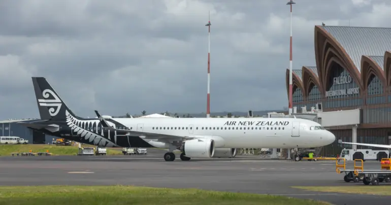 Sick crew leads Air NZ to cancel Sunday flights