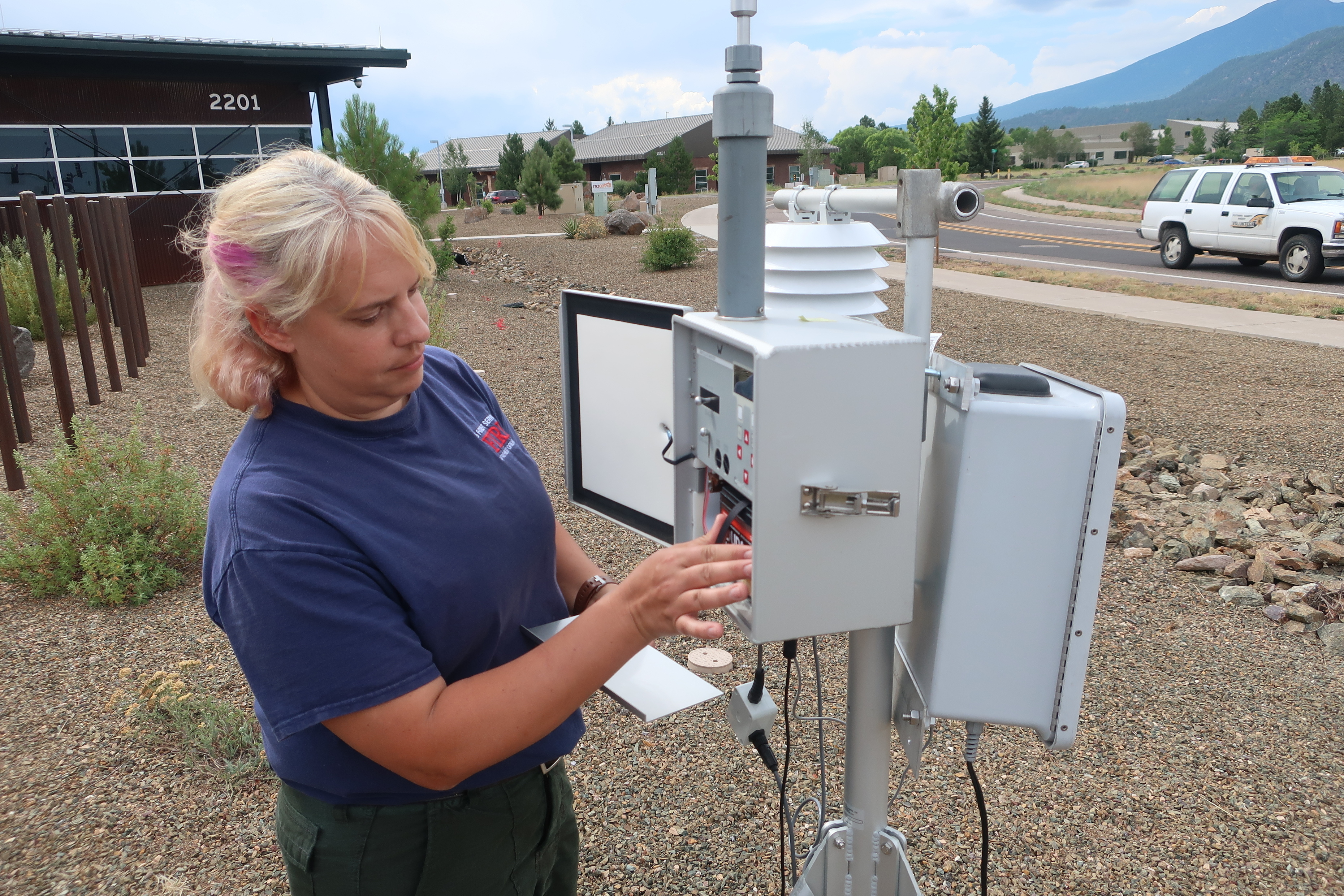 Growing program puts air quality specialists on wildfires