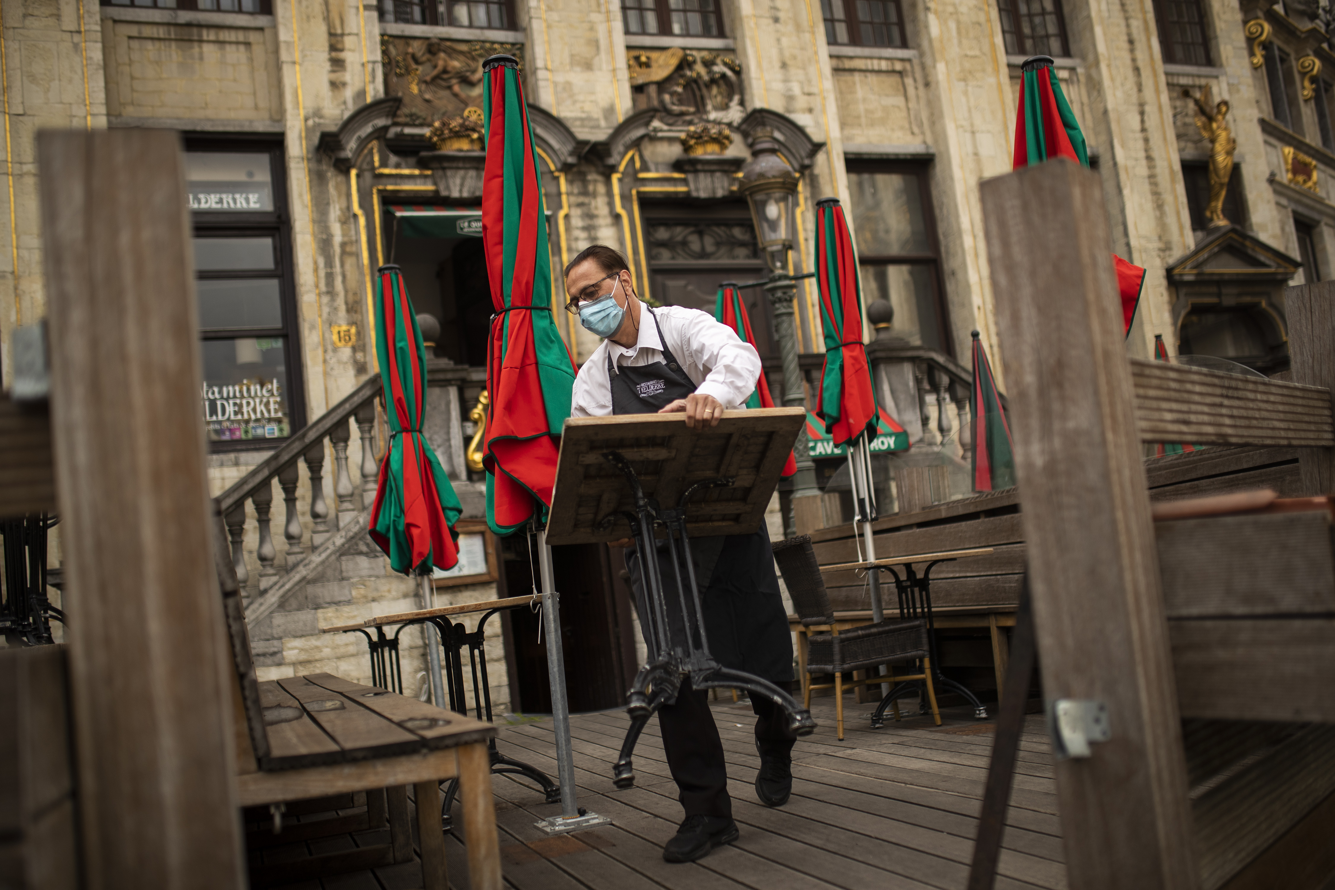 The Latest: Moscow eases lockdown rules