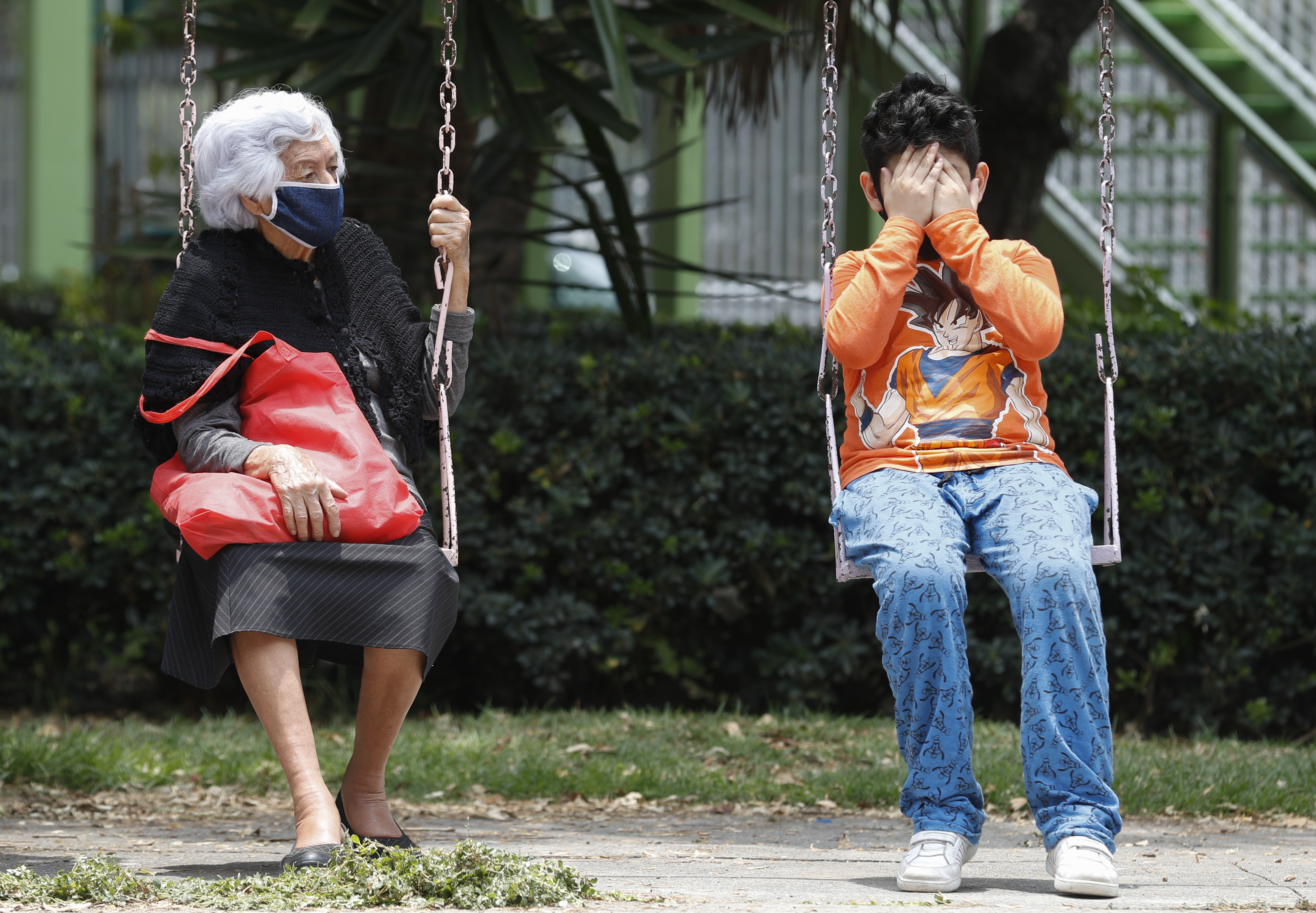 Mexico quake toll rises to 6; hundreds of homes damaged
