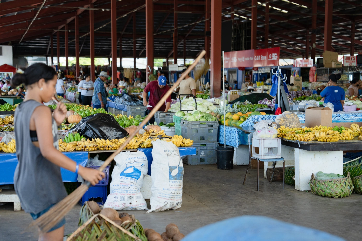 Local market activity slows, vendor numbers fall in January