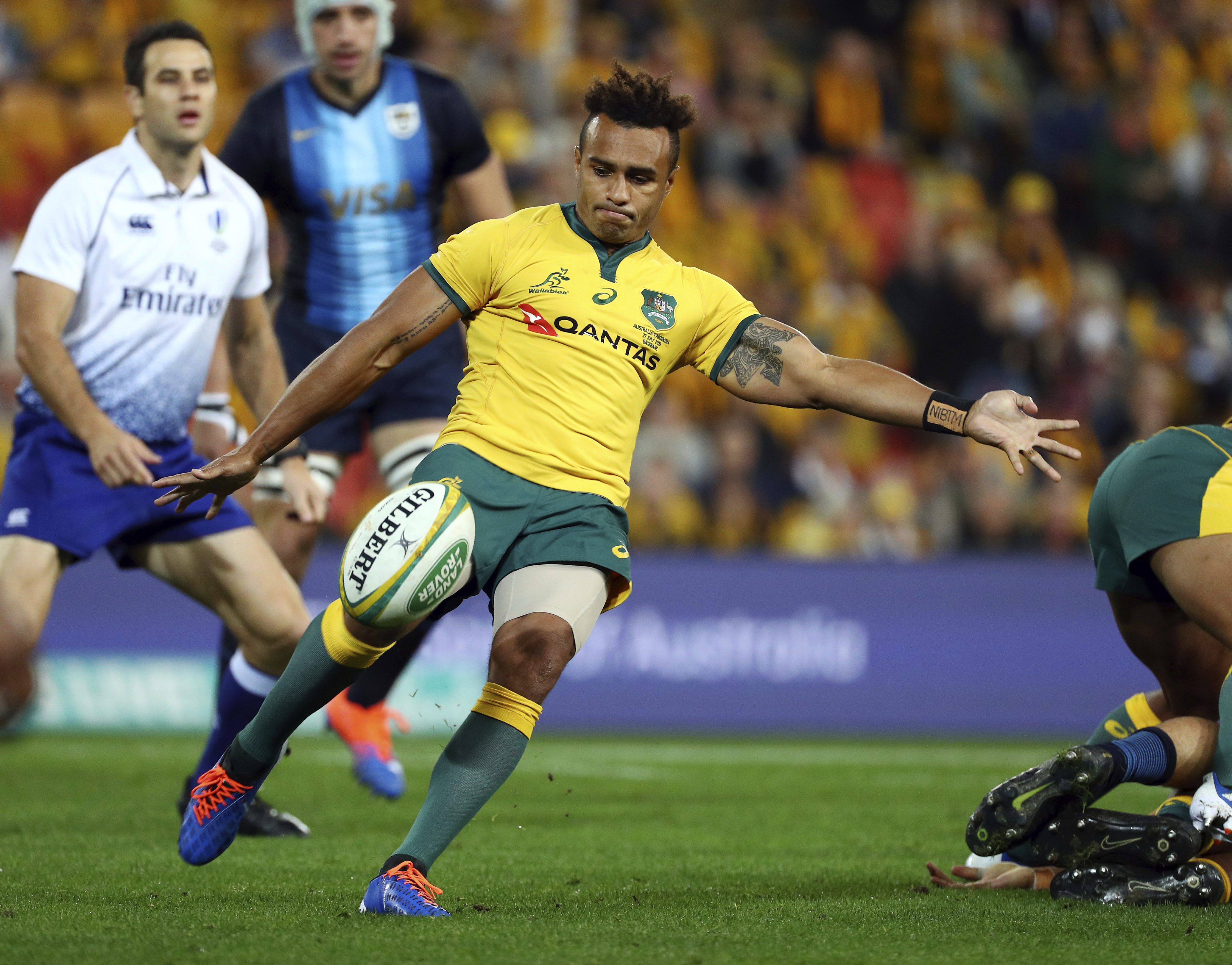 Leali'ifano leads Wallabies to 16-10 win over Argentina