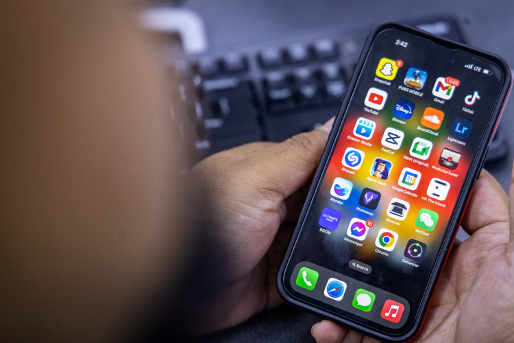 Risks of online grooming, as internet use grows