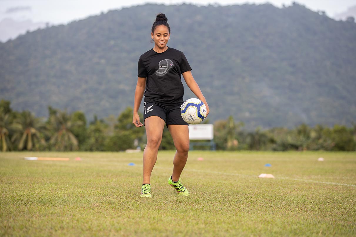 Samoan teen football player aims high for Games