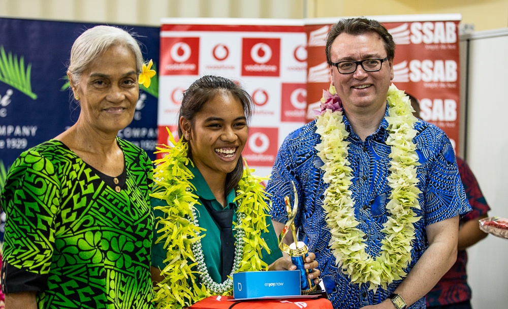 Fa'atuatua College Head Girl wins Samoa Observer Schools Short Story competition 