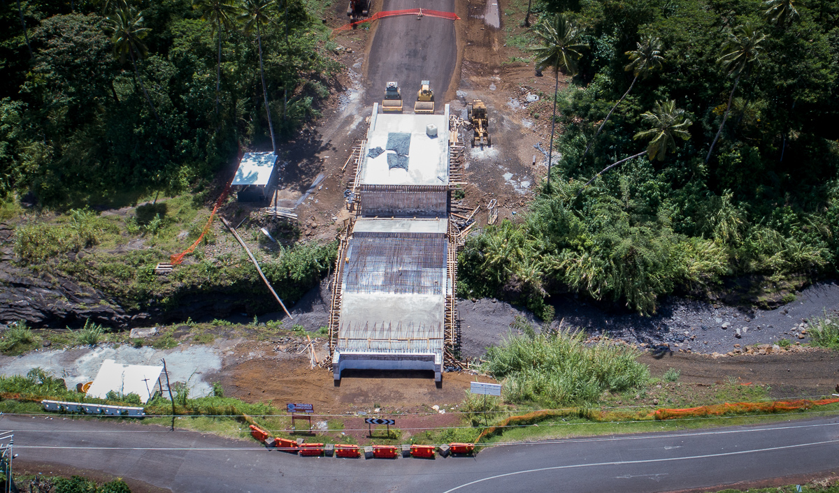 Delays strike Mali'oli'o bridge opening