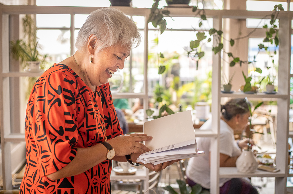 Luamanuvao Dame Winnie encourages Samoan writers