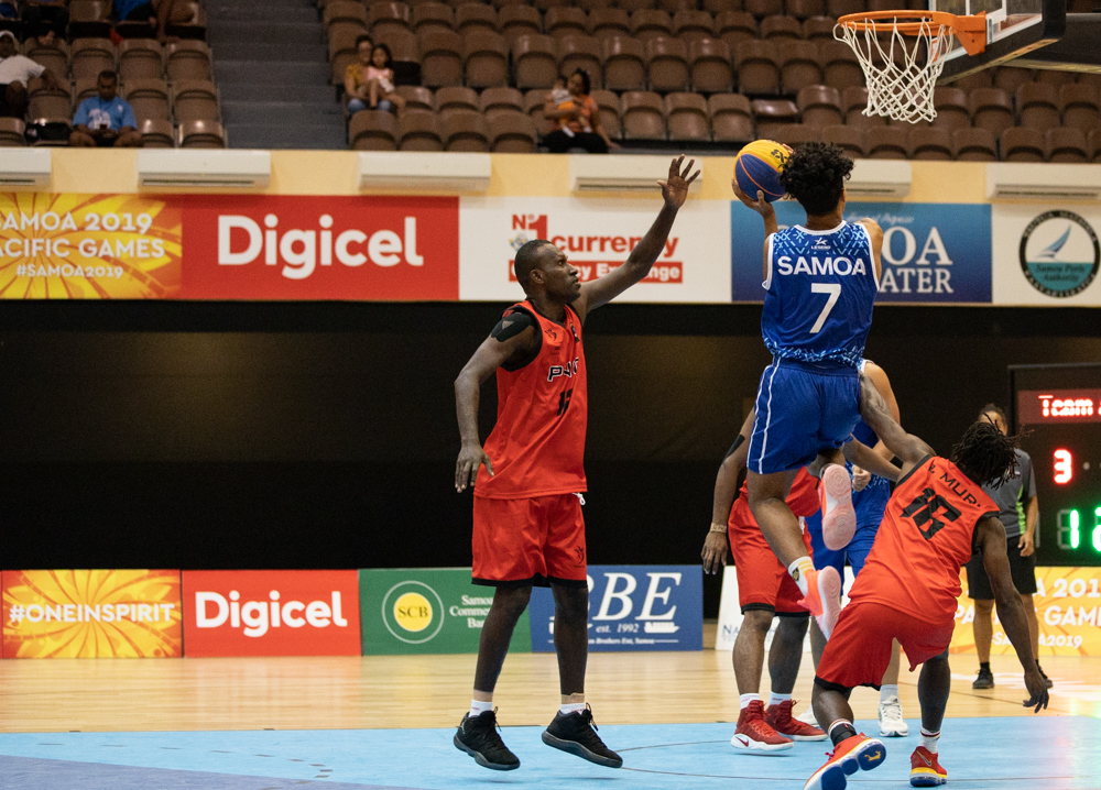 Basketball star player follows in father's footsteps