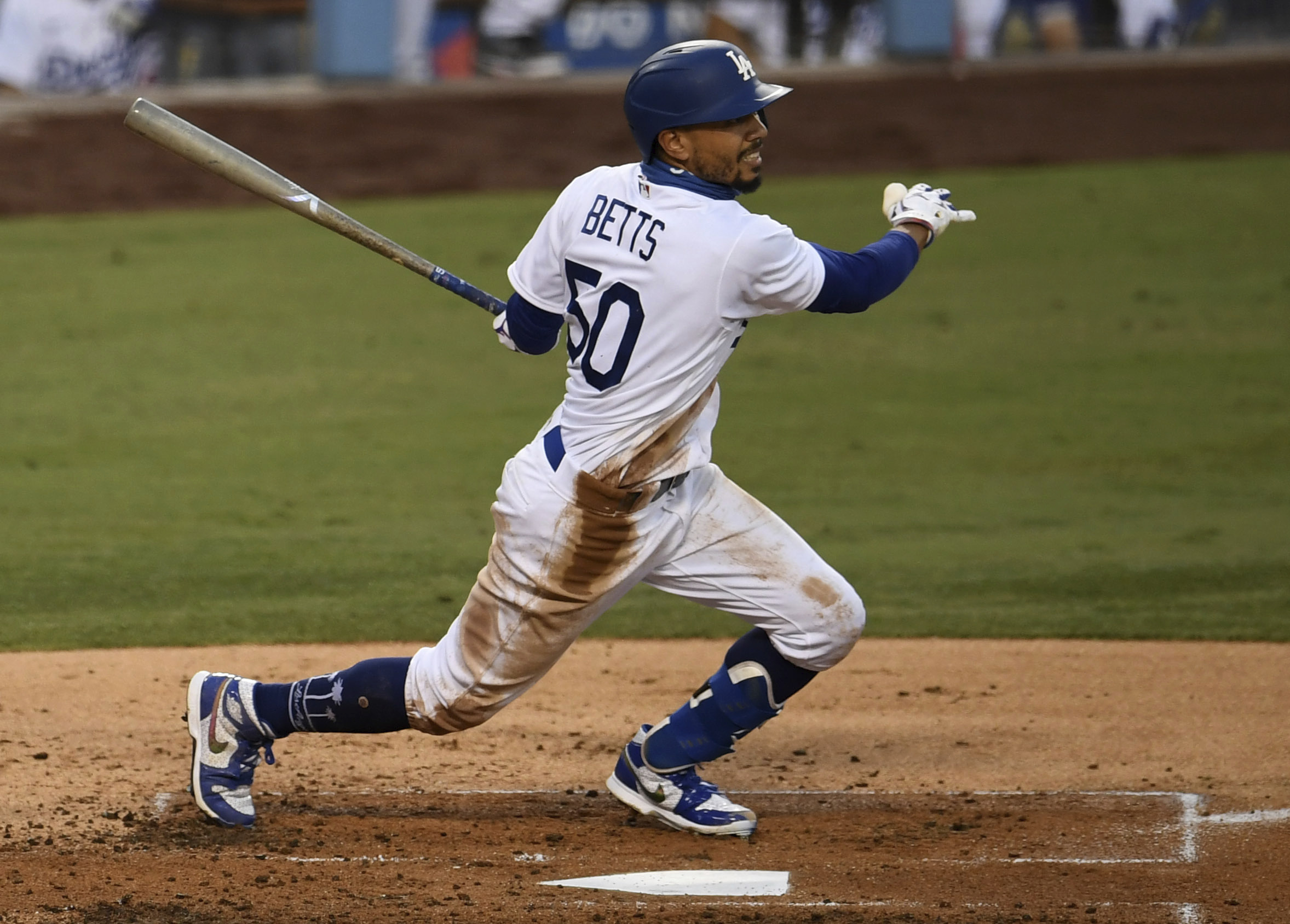 Dodgers' Betts unseats Yankees' Judge for MLB's top jersey