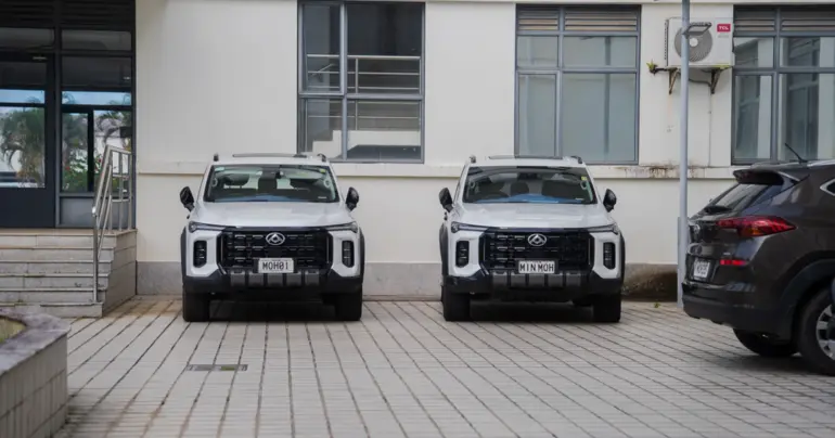 MOH bosses told to return vehicles