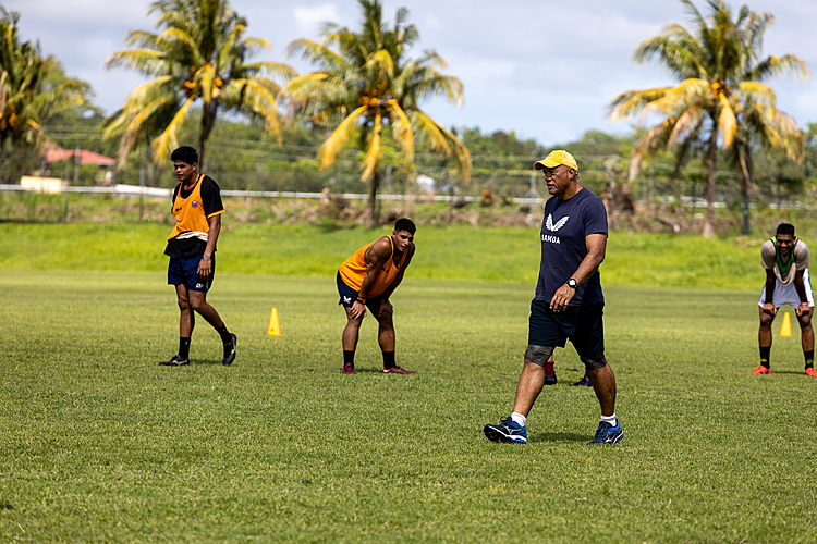 Axing decision shocks sevens coach 