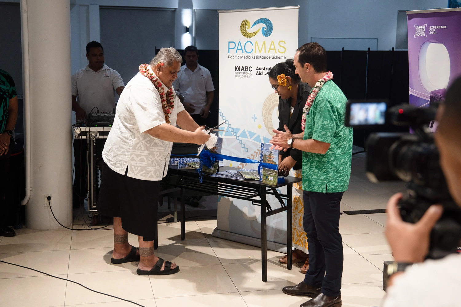 PM backs press freedom at JAWS event