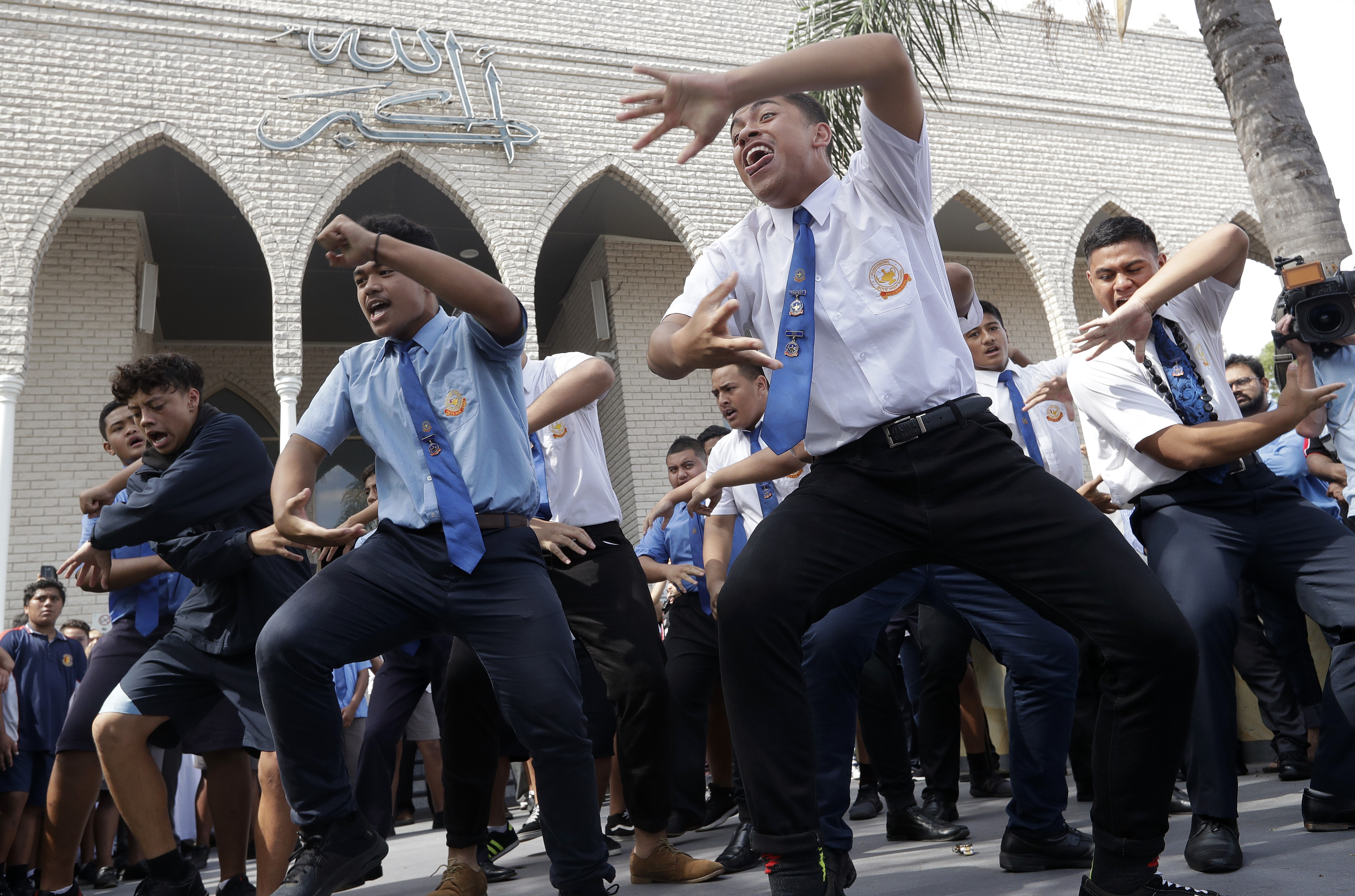 Samoa Rise Up Samoa Observer | 'Rise up!' NZ students heal with haka after mosque