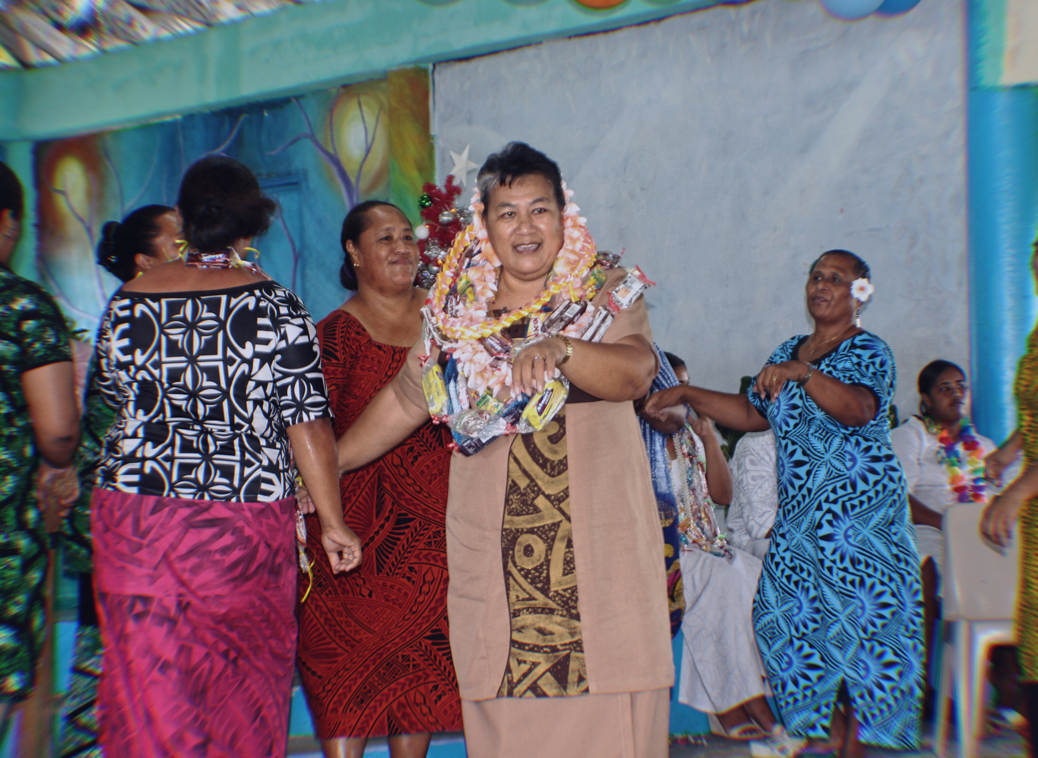 Amoa College Principal says goodbye after three decades