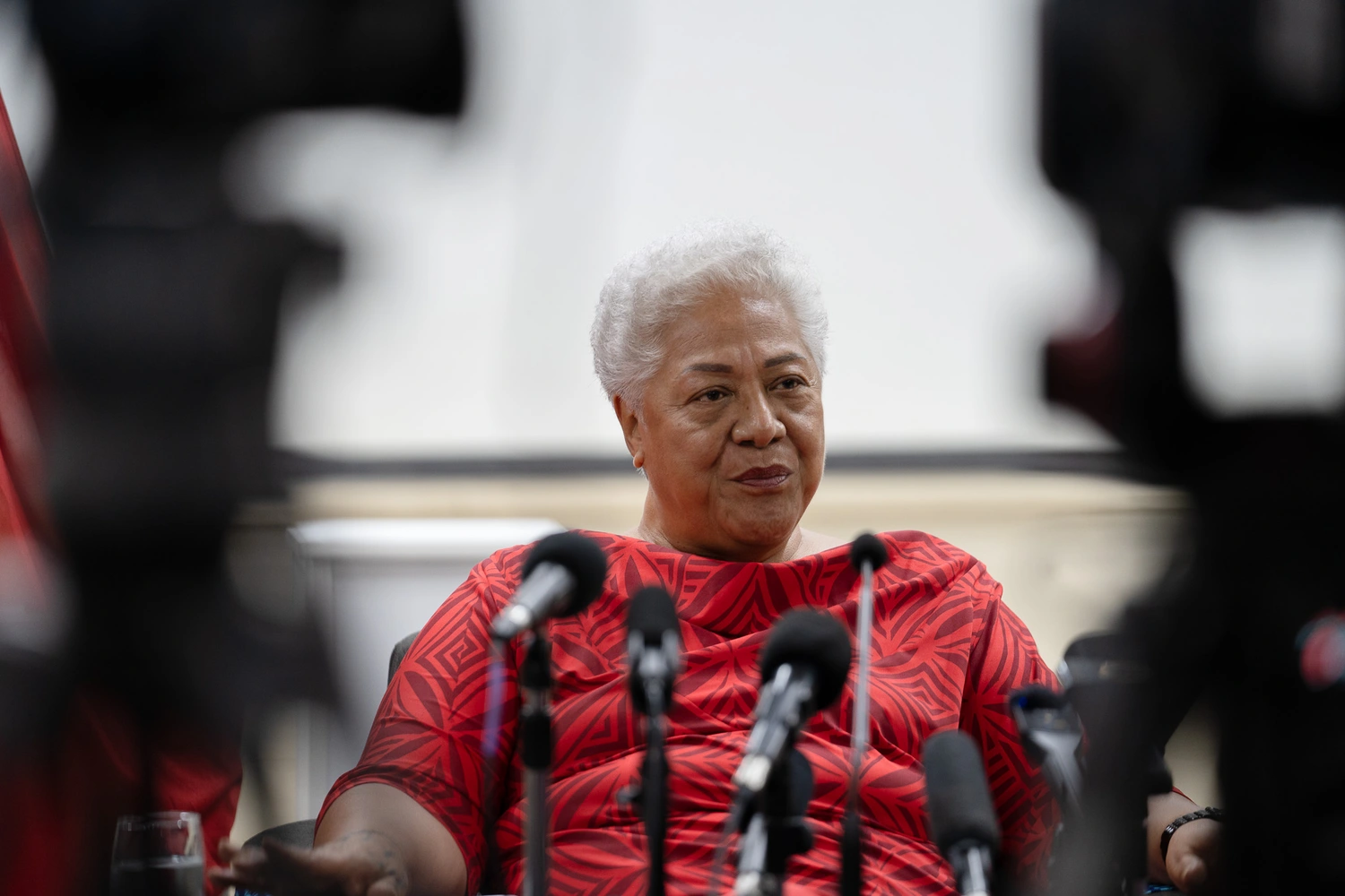 PM warns MPs over businesses