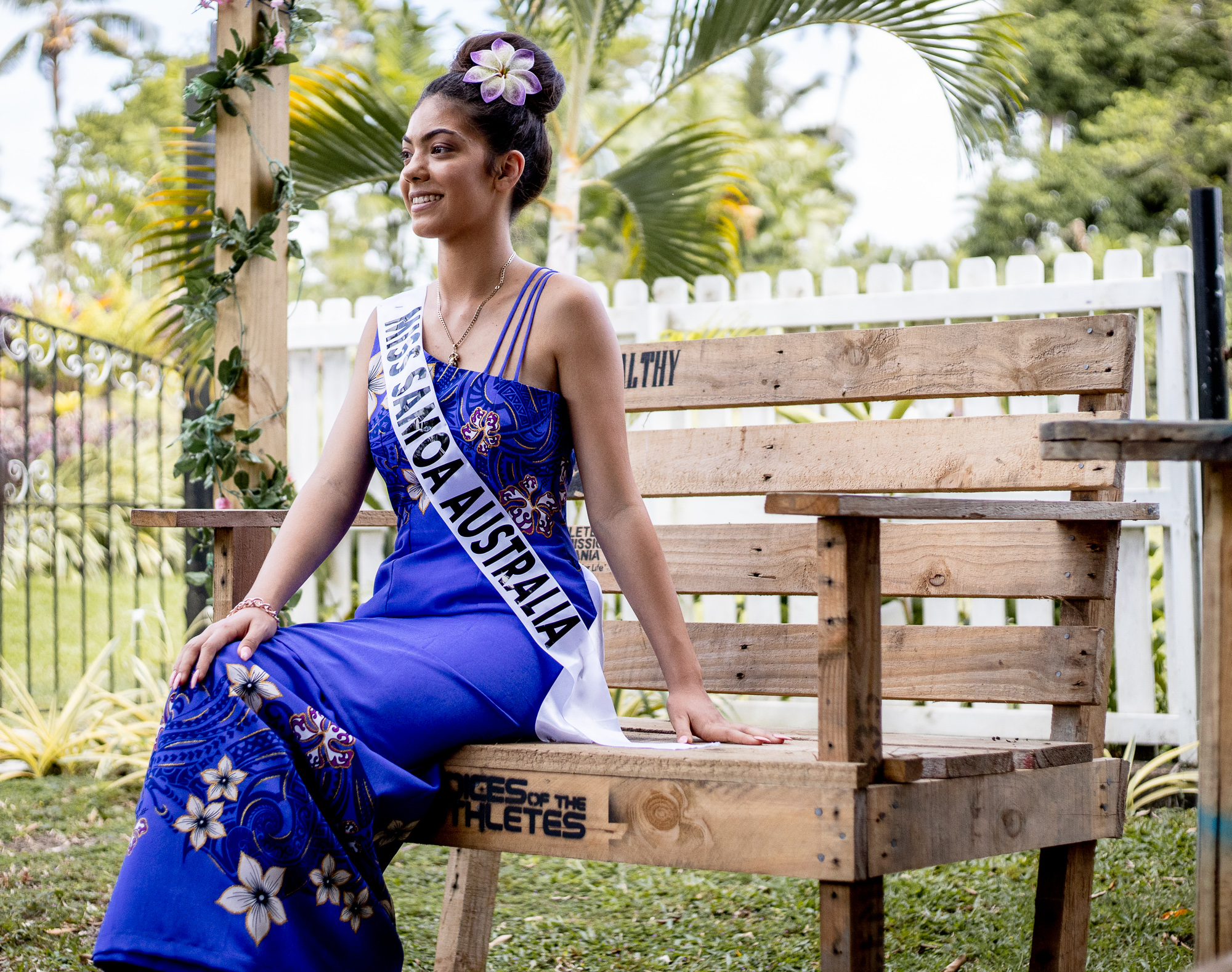 Contestant reminds that "there is money growing under trees"