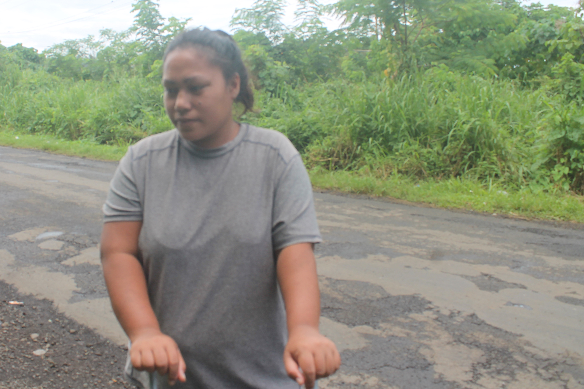 'Kong' outmuscles 'Logan' to become king of the box office