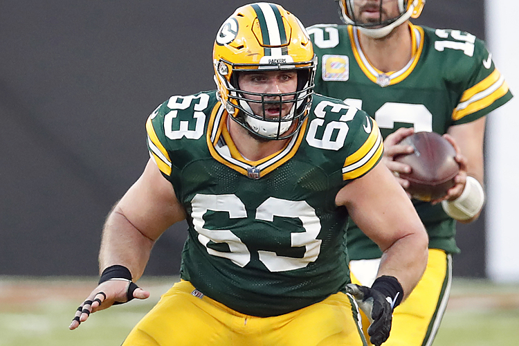 AP sources: Chargers reach deal with Linsley, retain Davis