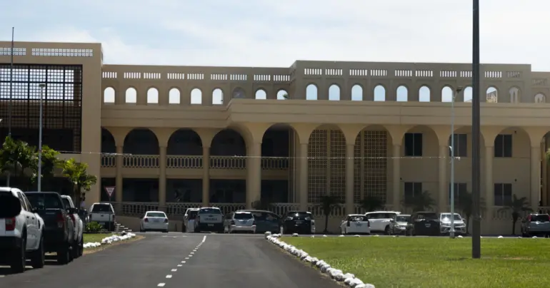 A tale of two stays: Who gets the benefit of doubt?