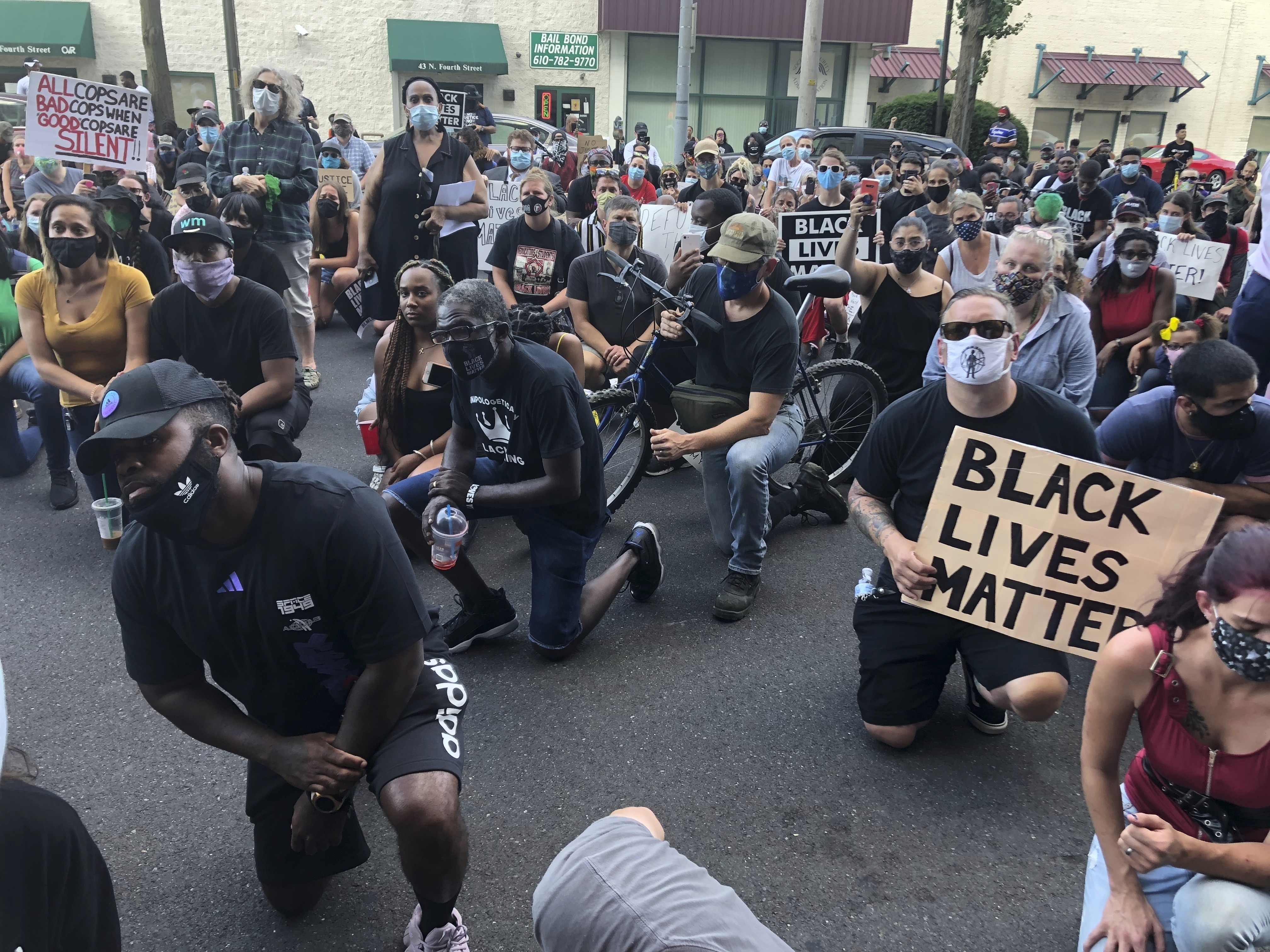 Protest in Pennsylvania after cop uses knee to restrain man