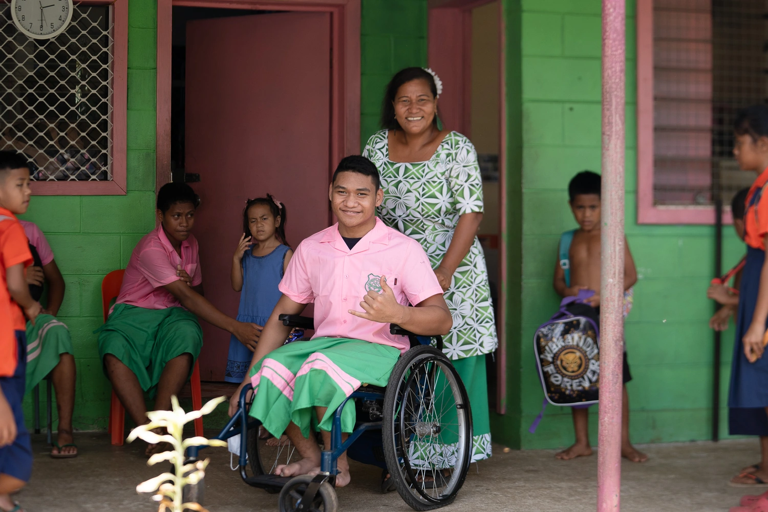 Good Samaritan pays New Delhi's school fees