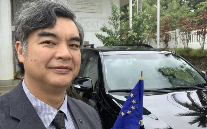 E.U. urges Samoa to convene Parliament