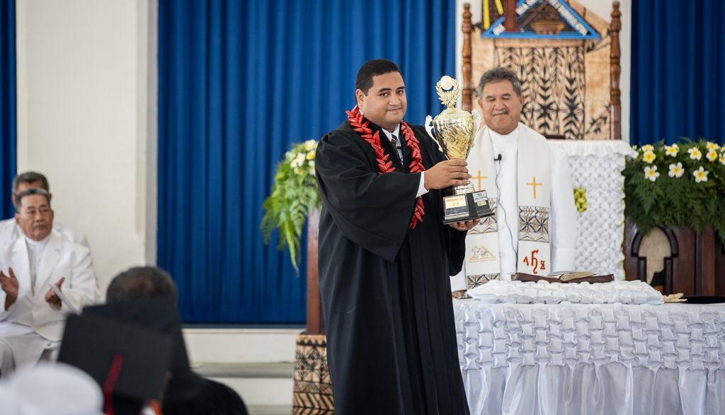 Samoa Mata'afa named dux of Piula Theological College