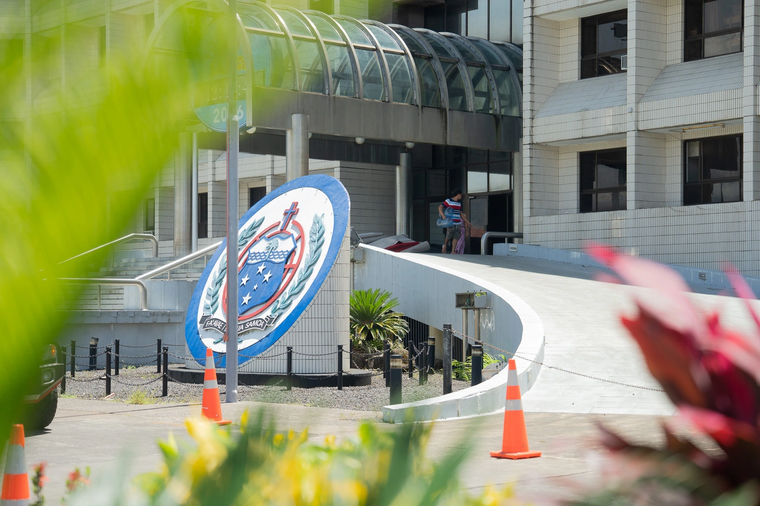 Left out vendors march to PM's office